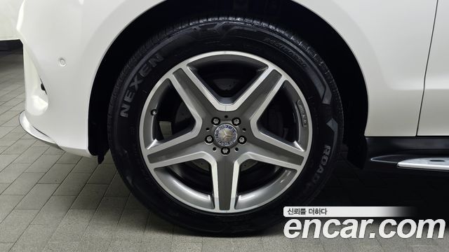 Mercedes-Benz GLE-Class (W166) GLE350 d 4MATIC 2016 — фото 5
