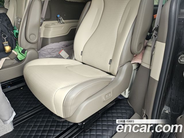 Kia Carnival (IV) Diesel 9-Seater Hi-Limousine Signature 2021 — фото 19