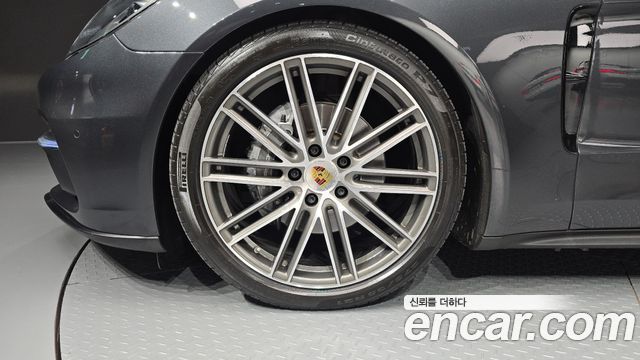 Porsche Panamera (971) 3.0 AWD 2020 — фото 5