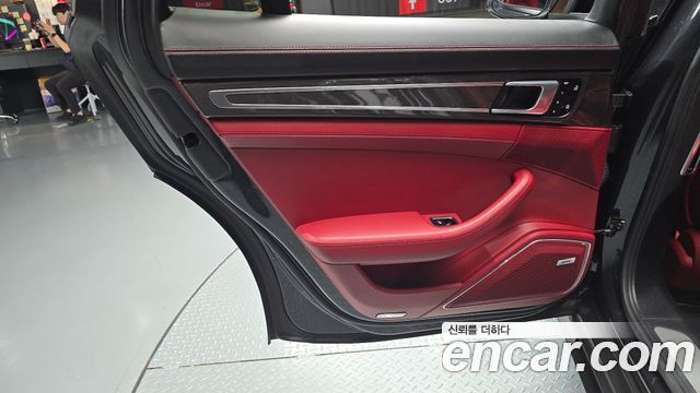 Porsche Panamera (971) 3.0 AWD 2020 — фото 25