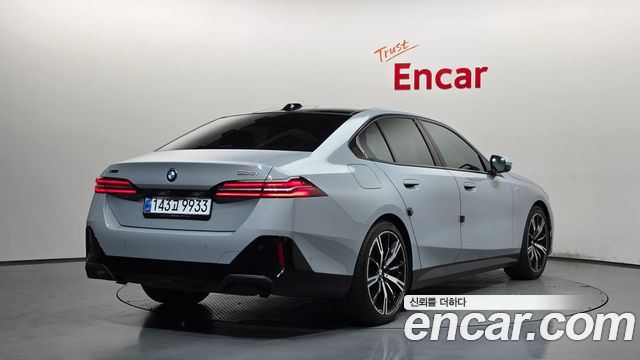 BMW 5 Series (G60) 530i xDrive M Sport 2024 — фото 2