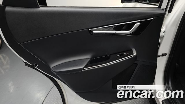Kia EV6 Long Range Earth 2022 — фото 31