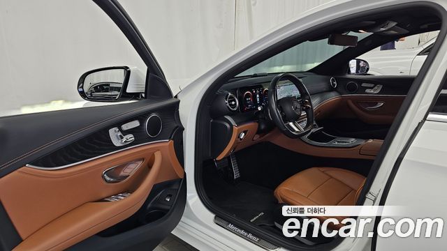 Mercedes-Benz E-Class (W213) E220d 4MATIC AMG Line 2021 — фото 10
