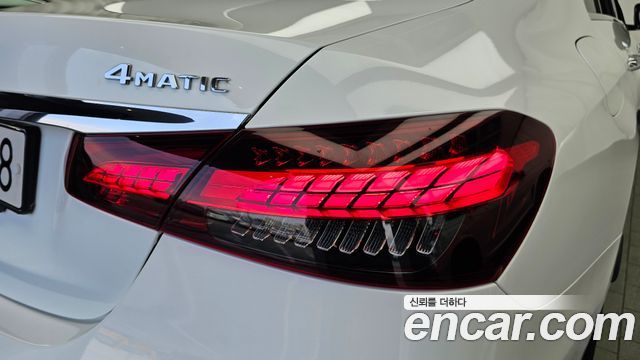 Mercedes-Benz E-Class (W213) E220d 4MATIC AMG Line 2021 — фото 23