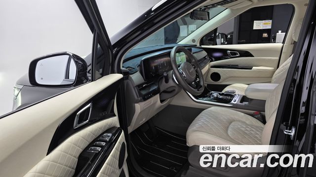 Kia Carnival (IV) Gasoline 7-seater Limousine(Special vehicle) 2023 — фото 10