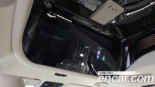 Kia Carnival (IV) Gasoline 7-seater Limousine(Special vehicle) 2023 — фото 16