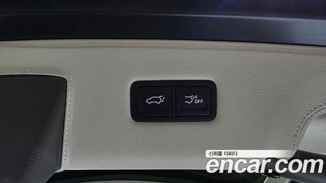 Kia Carnival (IV) Gasoline 7-seater Limousine(Special vehicle) 2023 — фото 28