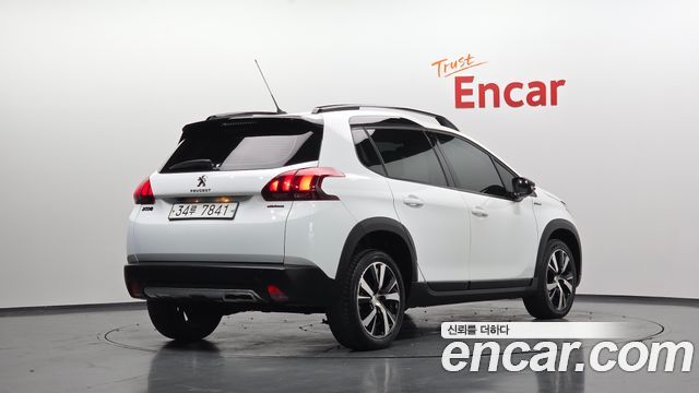 Peugeot 2008 1.5 BlueHDi GT Line 2019 — фото 2