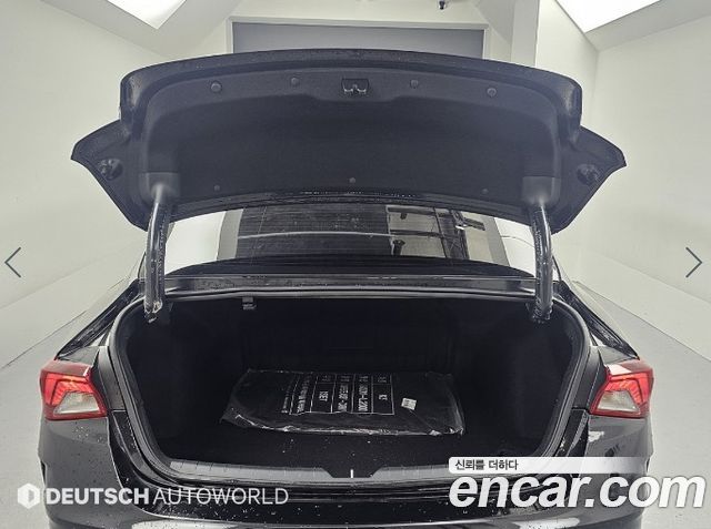 Kia K5 (III) 2.0 Prestige 2023 — фото 23