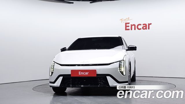 Kia EV4 Long Range 2WD GT LIne 2026 — фото 3
