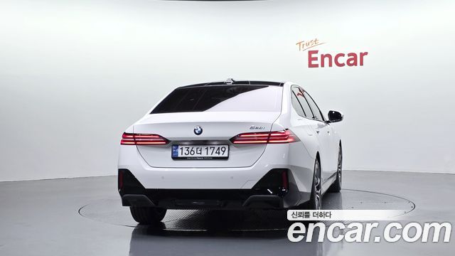 BMW 5 Series (G60) 520i M Sport 2024 — фото 4