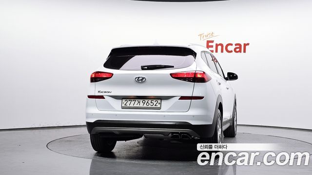 Hyundai Tucson Diesel 2.0 2WD Modern 2020 — фото 4