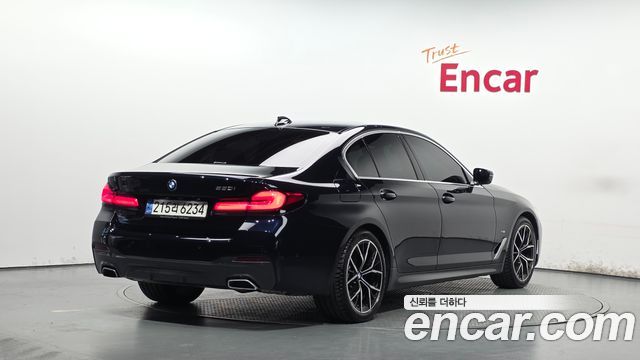 BMW 5 Series (G30) 530i M Sport Package 2022 — фото 2