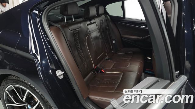 BMW 5 Series (G30) 530i M Sport Package 2022 — фото 12