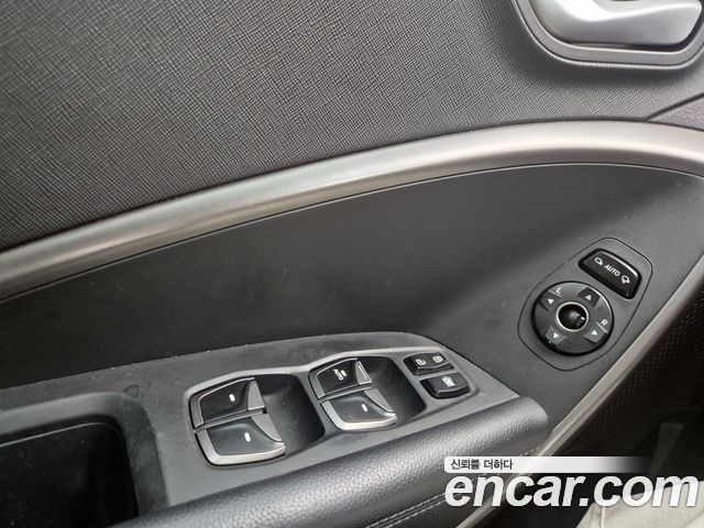 Hyundai Santa Fe (DM) Diesel(e-VGT) 2.0 2WD Premium 2015 — фото 10