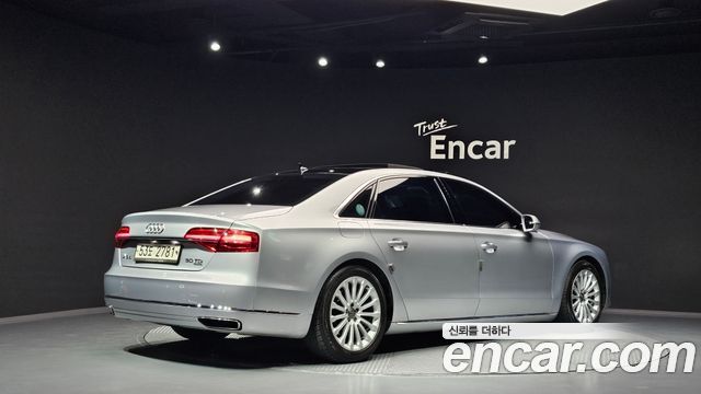 Audi A8 50 TDI Quattro LWB D4 2015 — фото 2