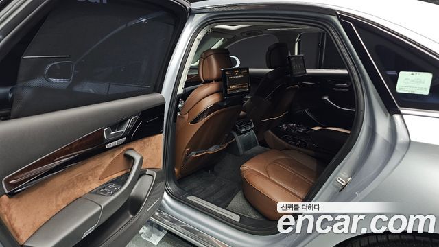 Audi A8 50 TDI Quattro LWB D4 2015 — фото 15