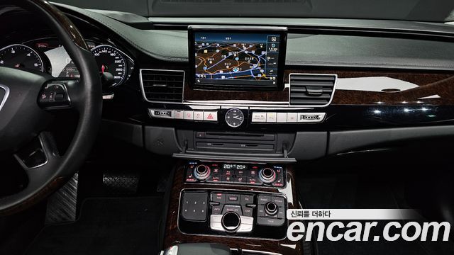 Audi A8 50 TDI Quattro LWB D4 2015 — фото 18