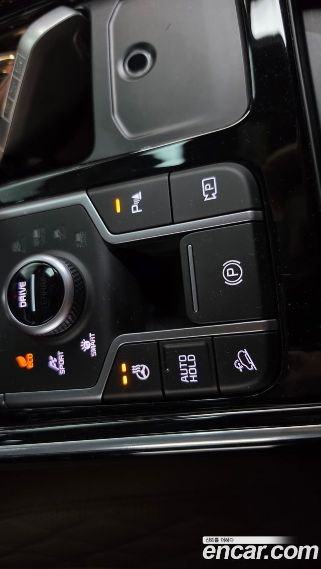 Kia Sorento (IV) HEV 1.6 4WD Gravity 2024 — фото 32