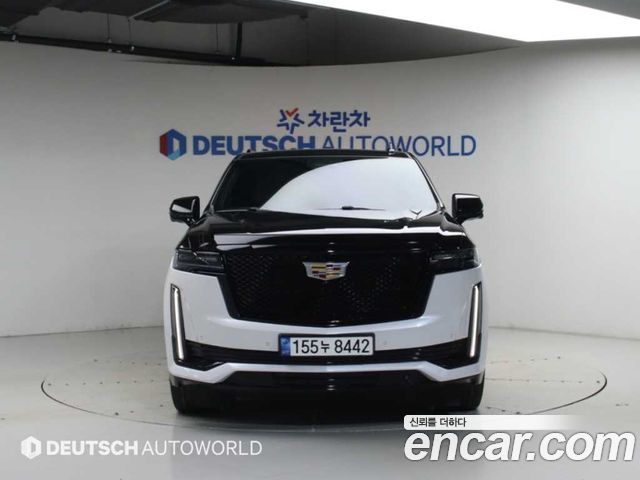 Cadillac Escalade (V) 6.2 Sports Platinum 2022 — фото 3