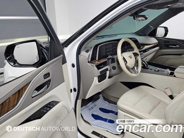 Cadillac Escalade (V) 6.2 Sports Platinum 2022 — фото 15