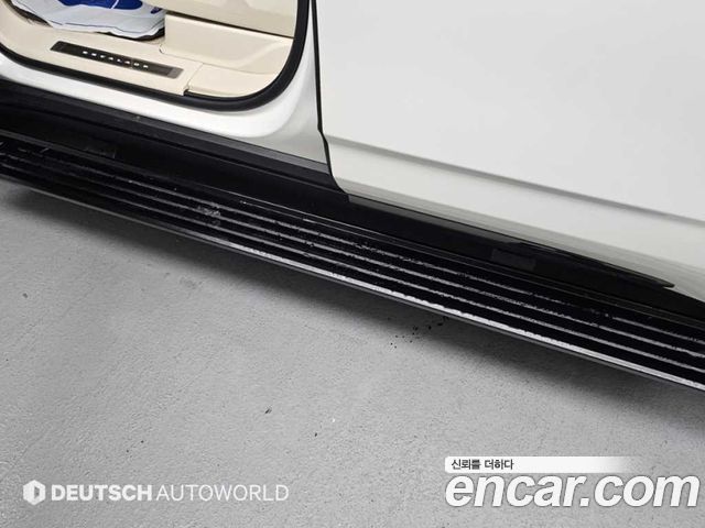 Cadillac Escalade (V) 6.2 Sports Platinum 2022 — фото 20