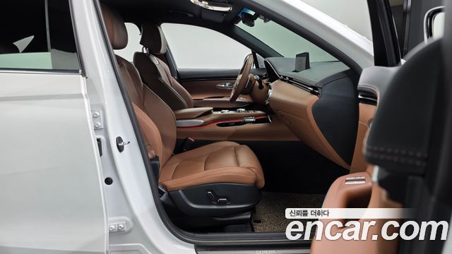 Genesis GV70 2.5T Gasoline 2WD 2022 — фото 26