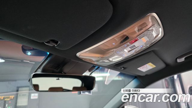 Genesis GV70 2.5T Gasoline 2WD 2022 — фото 31