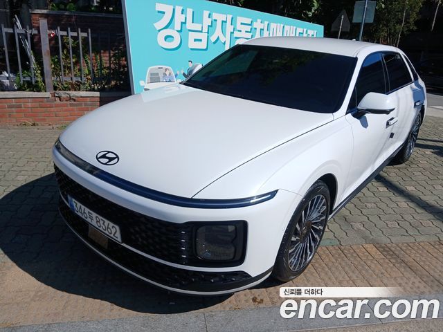 Hyundai Grandeur (GN7) 2,5 Gasoline 2WD Honors