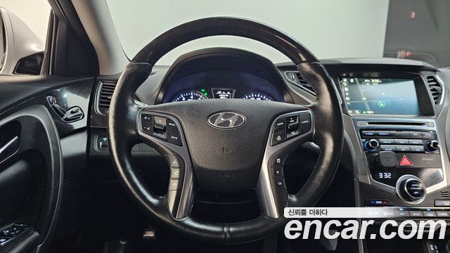 Hyundai Grandeur (HG) HG240 Modern 2016 — фото 13