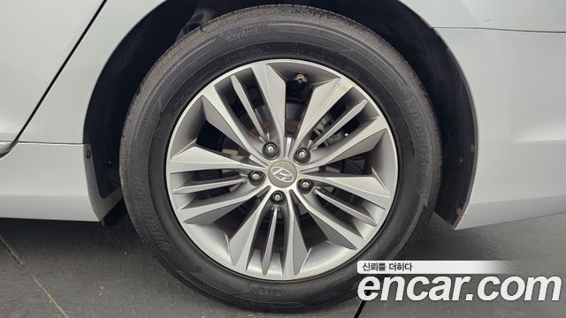 Hyundai Grandeur (HG) HG240 Modern 2016 — фото 21