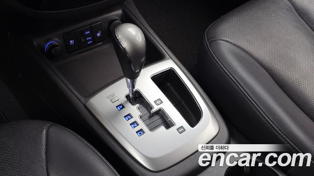 Hyundai Santa Fe (CM) 2WD(2.0 e-VGT) MLX Luxury 2012 — фото 9