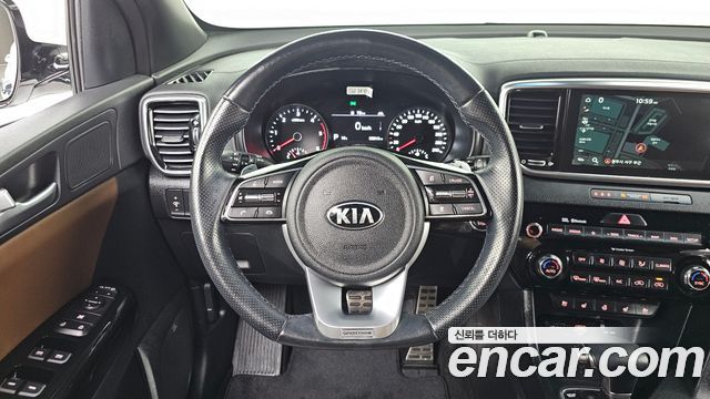 Kia Sportage The Bold Diesel 2.0 2WD Signature 2020 — фото 13