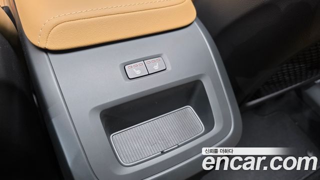 Volvo XC60 (II) T8 Ultra Bright 2025 — фото 33