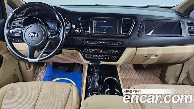 Kia Carnival 9-Seater Noblesse Special 2019 — фото 7