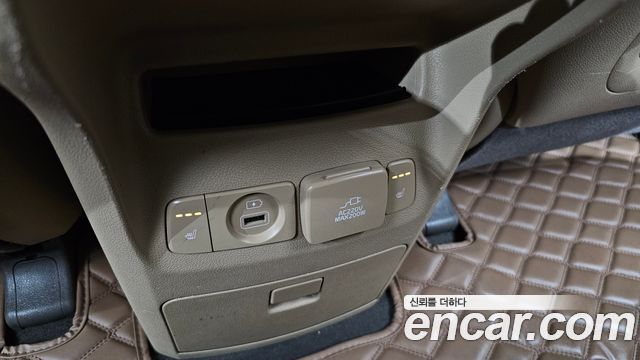 Kia Carnival 9-Seater Noblesse Special 2019 — фото 30