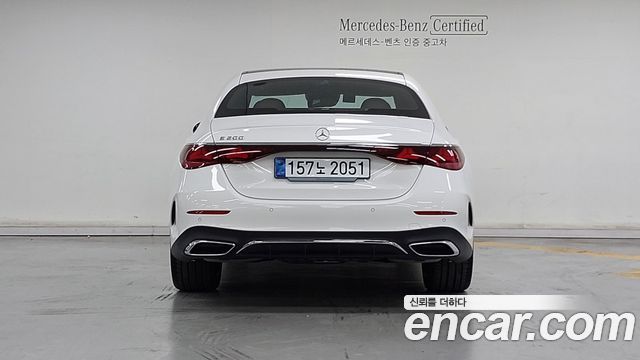 Mercedes-Benz E-Class (W214) E200 AMG Line 2026 — фото 4