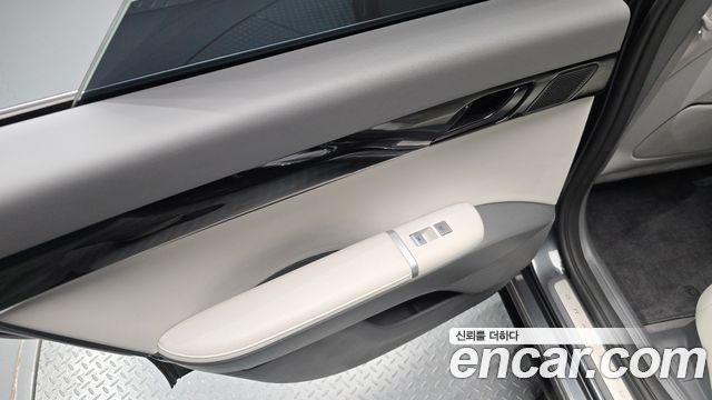 Hyundai Grandeur Hybrid (GN7) Exclusive 2023 — фото 25