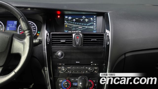 Renault Korea SM7 Nova LPLI 2.0 LPe Disabled 2017 — фото 14