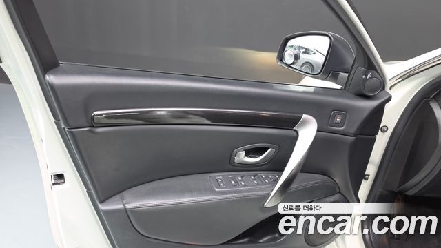 Renault Korea SM7 Nova LPLI 2.0 LPe Disabled 2017 — фото 24