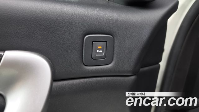 Renault Korea SM7 Nova LPLI 2.0 LPe Disabled 2017 — фото 27