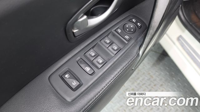 Renault Korea SM7 Nova LPLI 2.0 LPe Disabled 2017 — фото 32