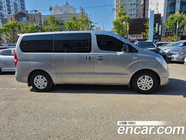 Hyundai Grand Starex 12-Seater Wagon Modern 2017 — фото 3