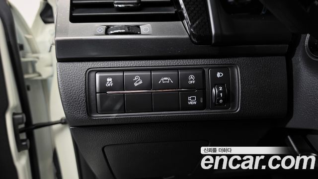 KG Mobility (SsangYong) Rexton Sports Khan Diesel 2.2 4WD Prestige 2023 — фото 27