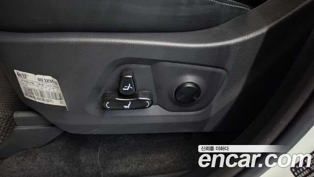 KG Mobility (SsangYong) Rexton Sports Khan Diesel 2.2 4WD Prestige 2023 — фото 33