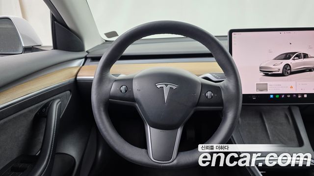 Tesla Model 3 RWD 2022 — фото 12