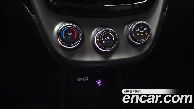 Chevrolet Spark Premier 2021 — фото 17