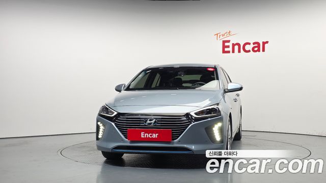 Hyundai Ioniq Hybrid Q 2017 — фото 3