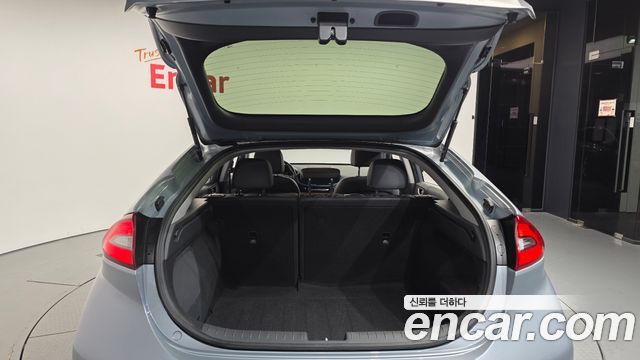 Hyundai Ioniq Hybrid Q 2017 — фото 20