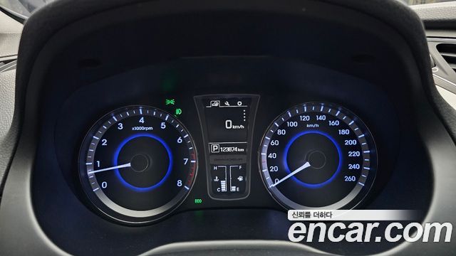 Hyundai Grandeur (HG) HG240 Modern 2016 — фото 8